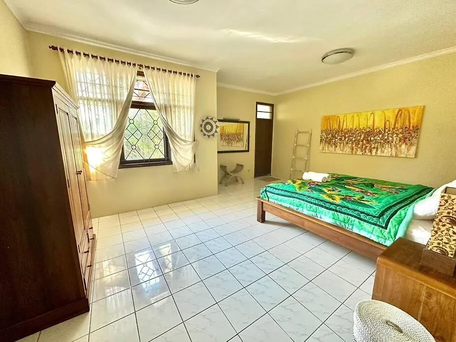 Kuta 5Br Private Villa Pool ,Near Airport,